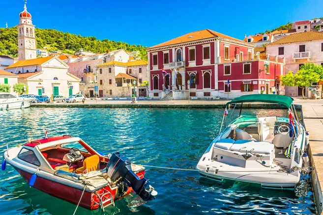 Pucisca, Bellezas del Adriático Premium, Croacia