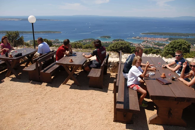 Krk, Crucero de lujo Bellezas del Adriático desde Opatija, Croacia