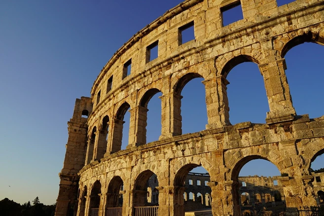 Pula, Crucero de lujo superior Croacia impresionante desde Opatija