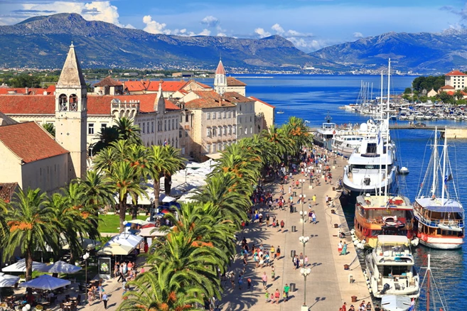 Trogir, cruceros por las islas de Croacia