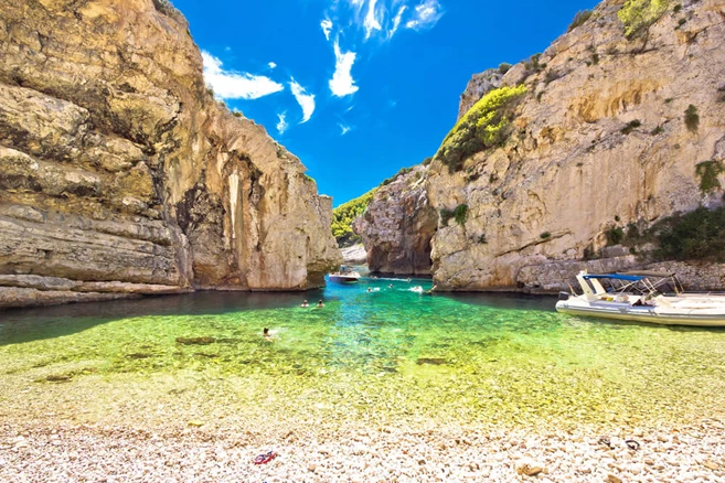 Vis, Croatia Islands Cruise from Split to Dubrovnik