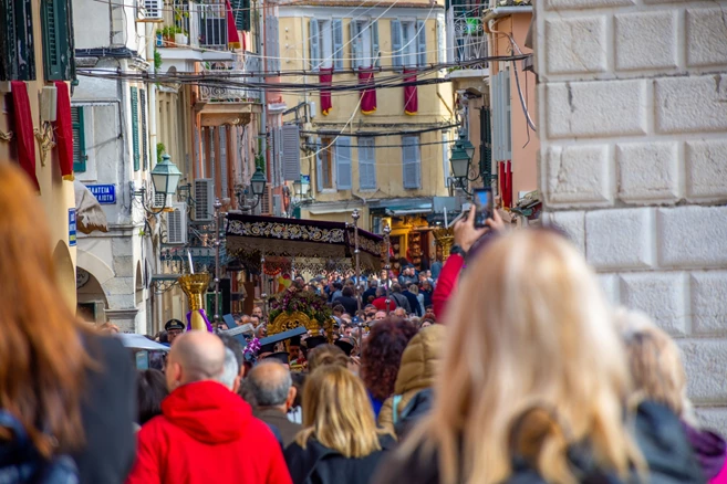 Crucero de Atenas a Venecia: Grecia, Montenegro y Croacia