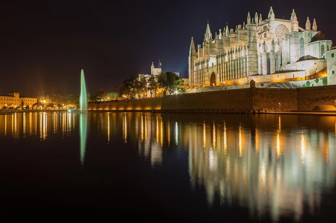 Palma de mallorca at night