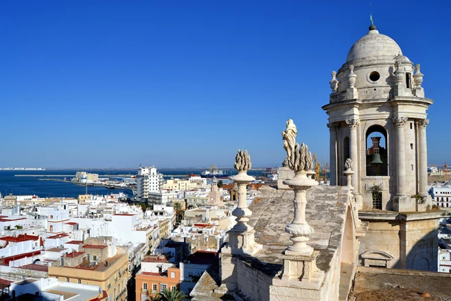 Cádiz skyline