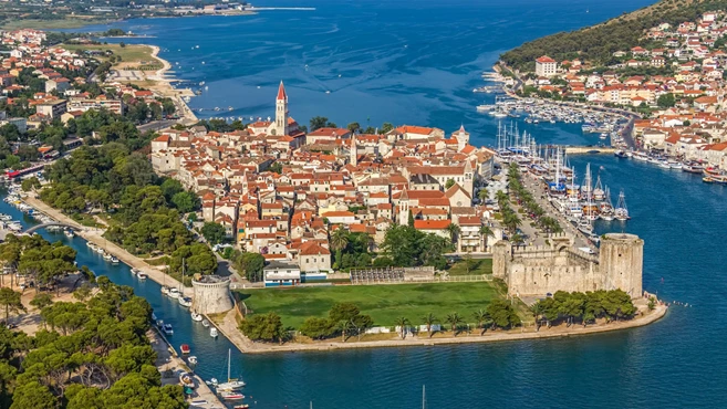 Trogir, Crucero de lujo superior Joyas del norte, Croacia