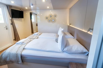 Adriatic Sky double cabin