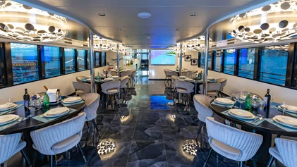Phoneix Dining room