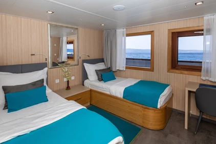 Adriatica camarote doble con camas separadas