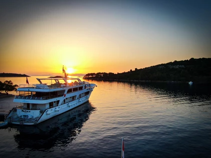 Inolvidable viaje en crucero pequeño entre Split y Dubrovnik
