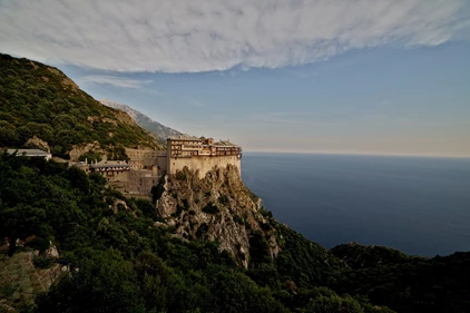 A Luxurious Odyssey Through Greece's Timeless Beauty